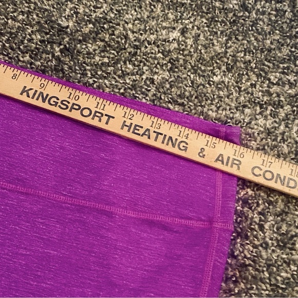 Athleta Cropped Purple Workout Pants Women's Size LT - Picture 3 of 6